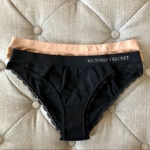 Pair of cheekini underwear